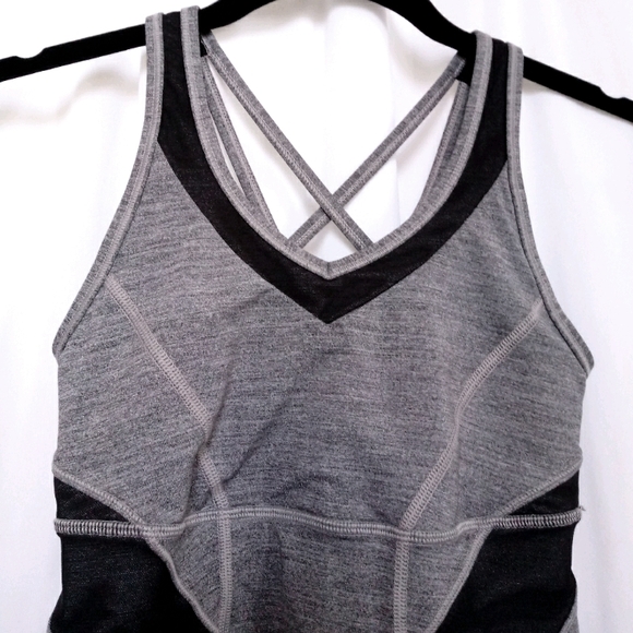 Excellent Used Condition Lululemon Strap It Like It's Hot Yoga Tank Top - Picture 5 of 9